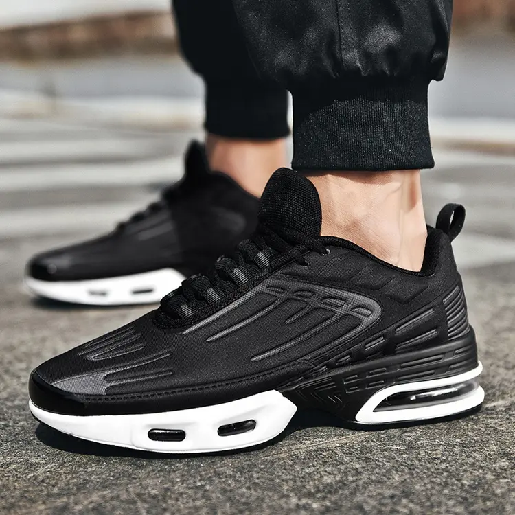 Men's Shoe Cushioning Shock Absorbing Big Size Cheap Custom Brand Black Red Customized Running Shoes for Men Fashion Sneaker